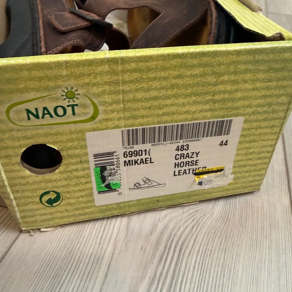 NEW Naot Mikael Crazy Horse Leather Sandals Brown Two Strap Slides Men EU 44 M11